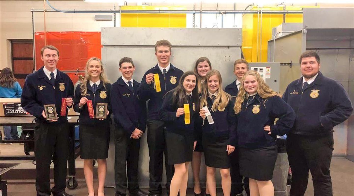 PHS FFA students with awards